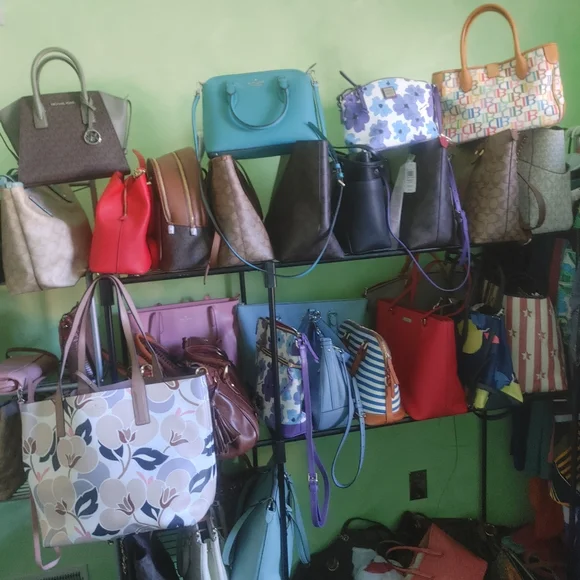 Live Show Flyer , like to be notified when I go live , - Picture 2 of 10